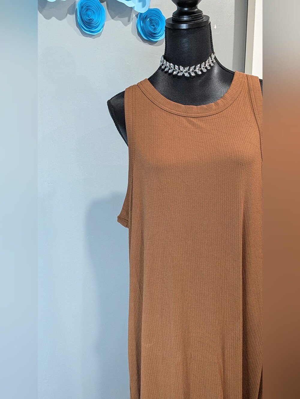 Banana Republic Brown Ribbed Sleeveless Maxi Dress - Picture 3 of 7